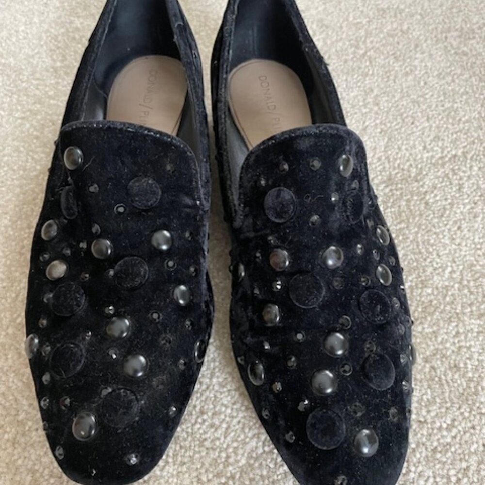Donald J. Pliner - Women's Lyle Embellished Velvet Smoking Slippers
